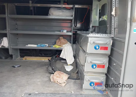 2016 Ford Transit Base W/Sliding Pass-Side Cargo-Door z USA, uszkodzony, nr VIN 1FTYR2YG9GKB48636